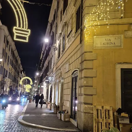 Casa de hóspedes Laurina Collection 4*